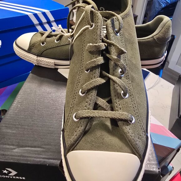 Woman's Shoes Converse Chuck Taylor All Star Dainty Suede Size 9 Khaki Green NEW - Picture 2 of 13